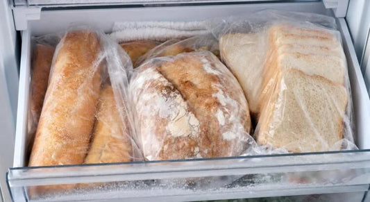 Est-il bon de mettre le pain au frigo